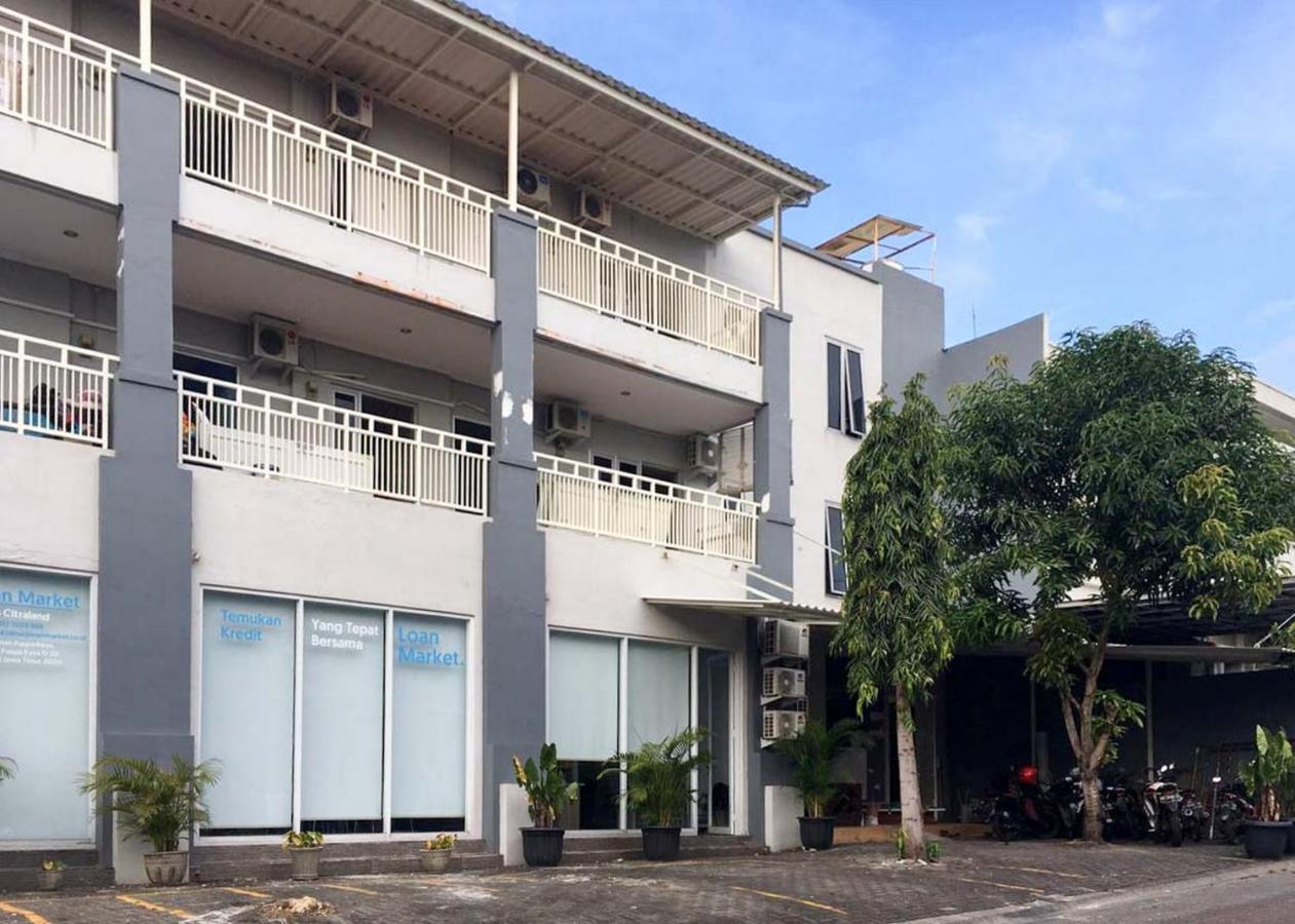 Reddoorz @ Citraland Surabaya Hotel Ngoại thất bức ảnh